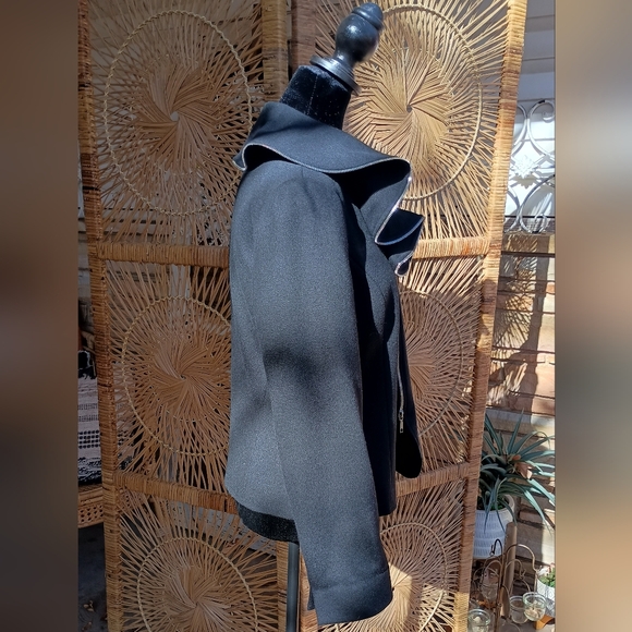 Lafayette 148 Elegant Black Virgin Wool Women's Jacket_8 - Picture 2 of 6